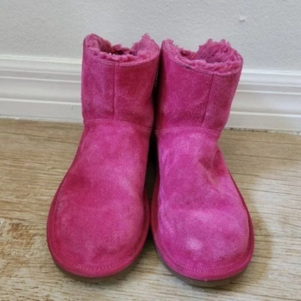 KOOLABURRA UGG PINK STAR MINI SUEDE GIRLS BOOTS